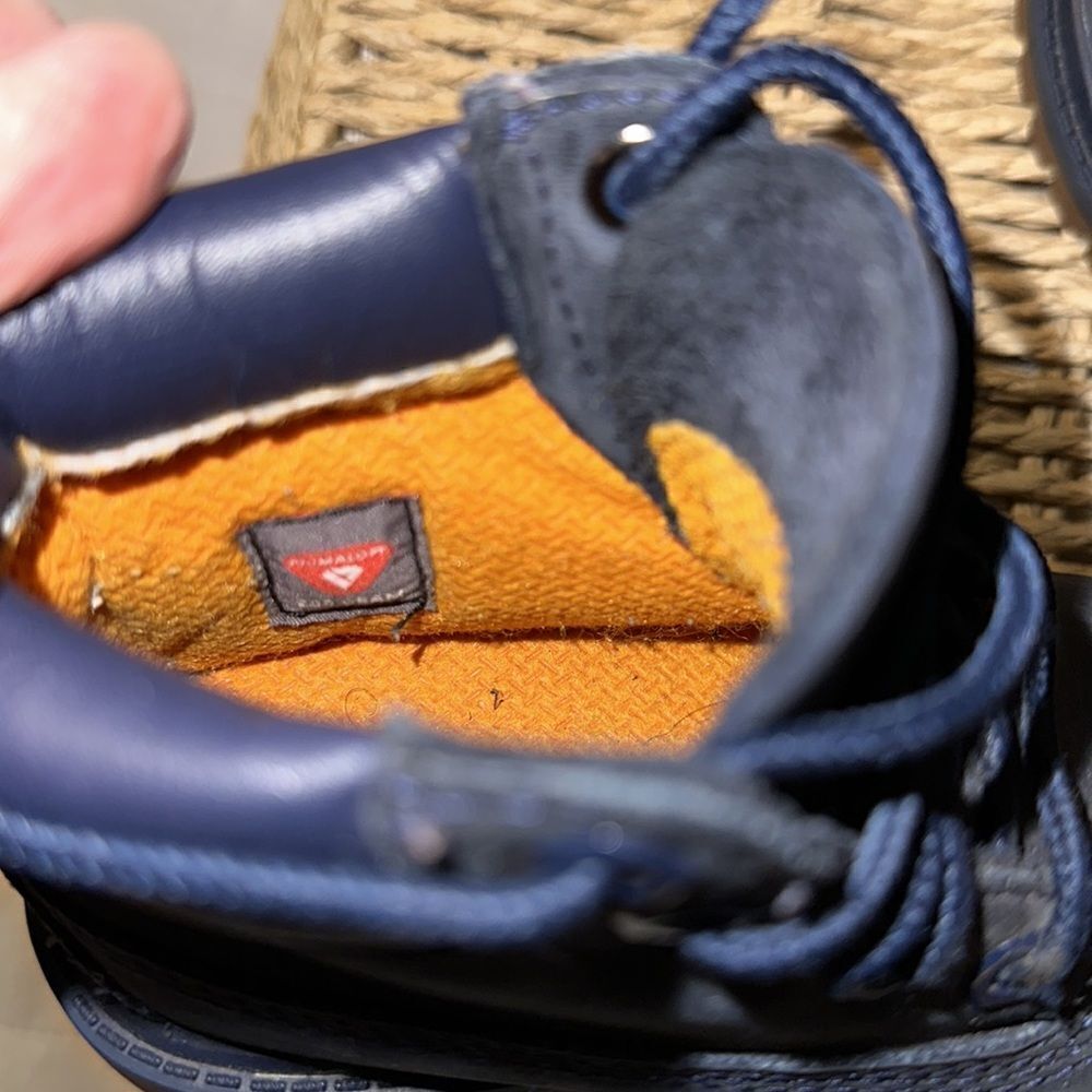 Timberland US7/EU 23.5 Classic Primaloft 200 gram Boot Toddler Navy Leather - Picture 12 of 16